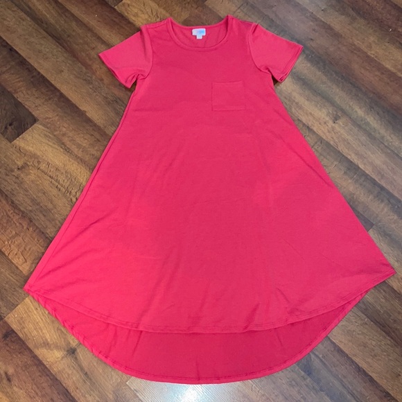 LuLaRoe Dresses & Skirts - Lularoe pink Carly dress